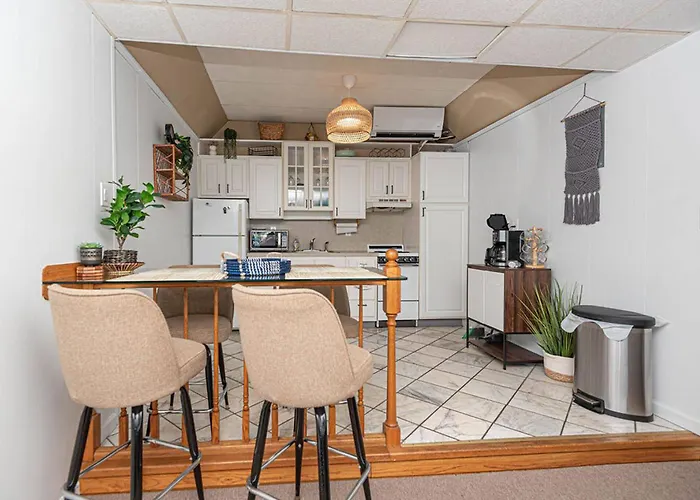 Apartment Walk To The & Boardwalk! 2 Bdr Family Condo! Ocean City