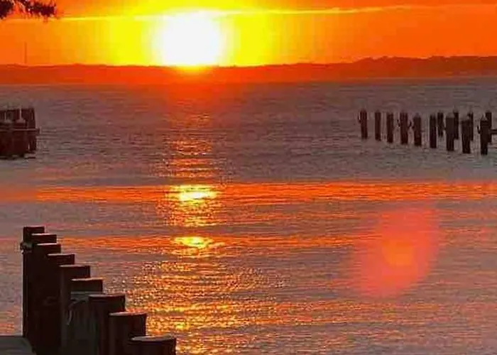 Walk To The & Boardwalk! 2 Bdr Family Condo! * Ocean City