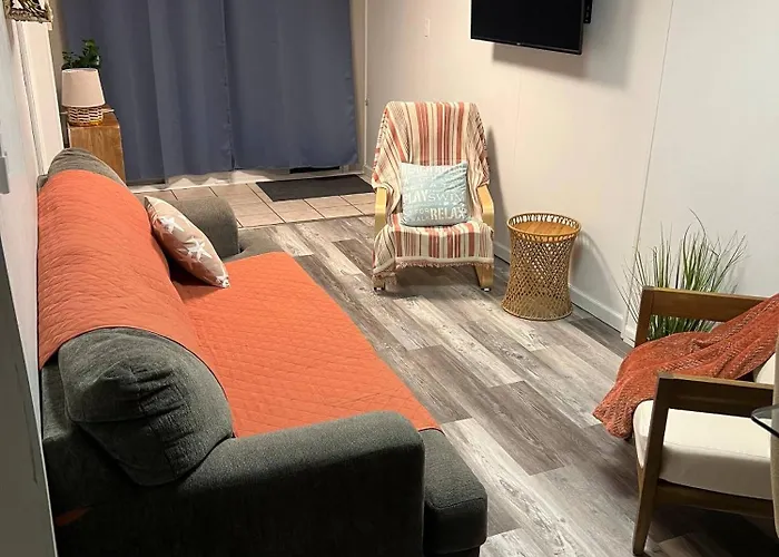Apartment Walk To The & Boardwalk! 2 Bdr Family Condo! *
