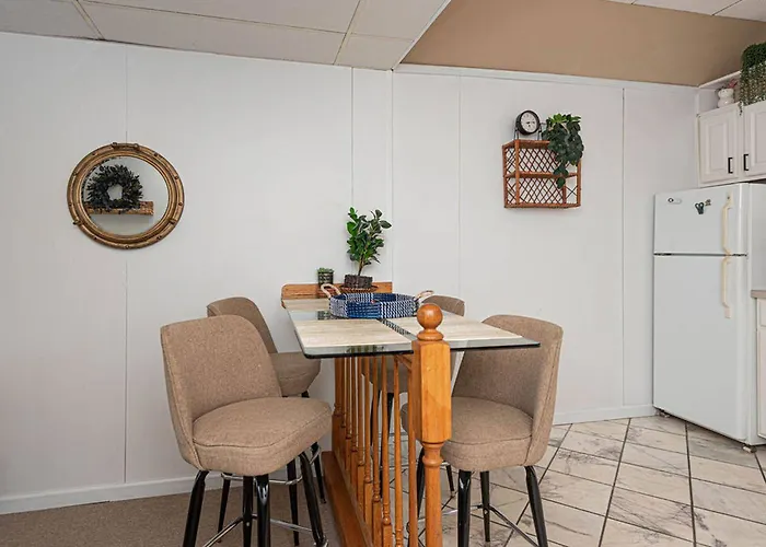Walk To The & Boardwalk! 2 Bdr Family Condo! Apartment