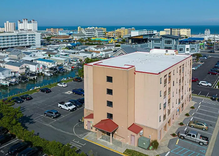 Walk To The & Boardwalk! 2 Bdr Family Condo! Apartment *